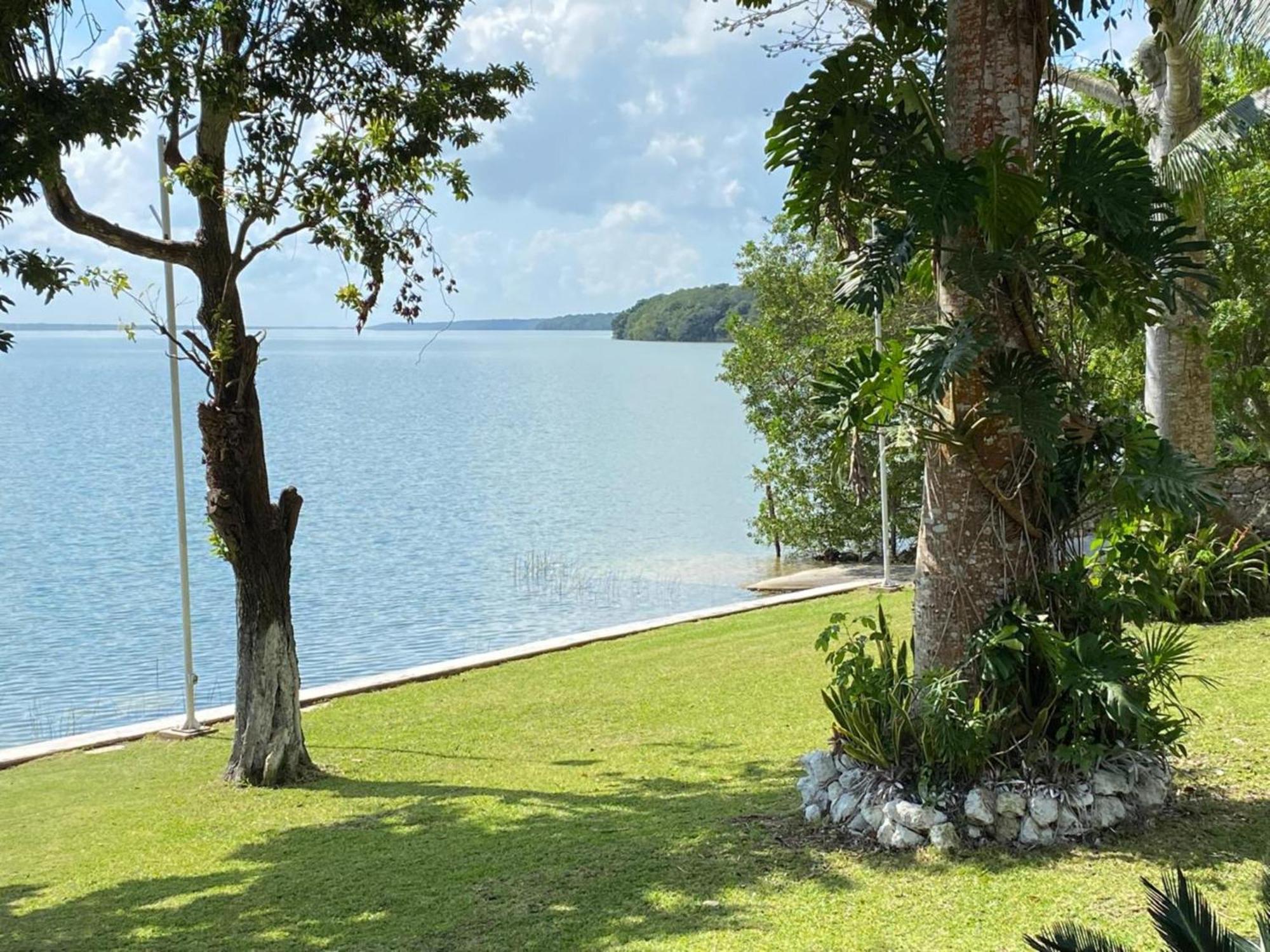 Coras Place Bacalar Lagoon Front Екстер'єр фото