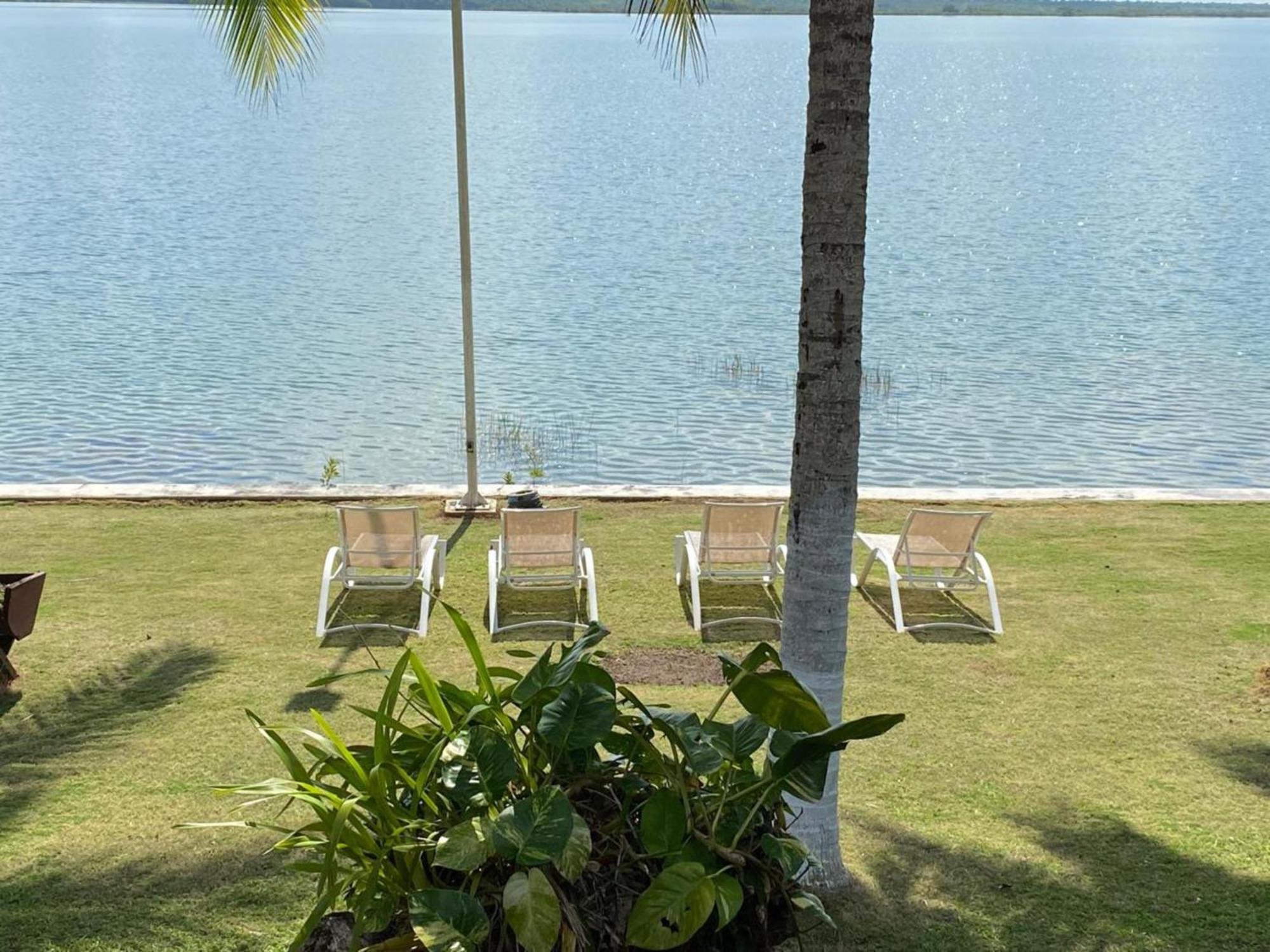 Coras Place Bacalar Lagoon Front Екстер'єр фото