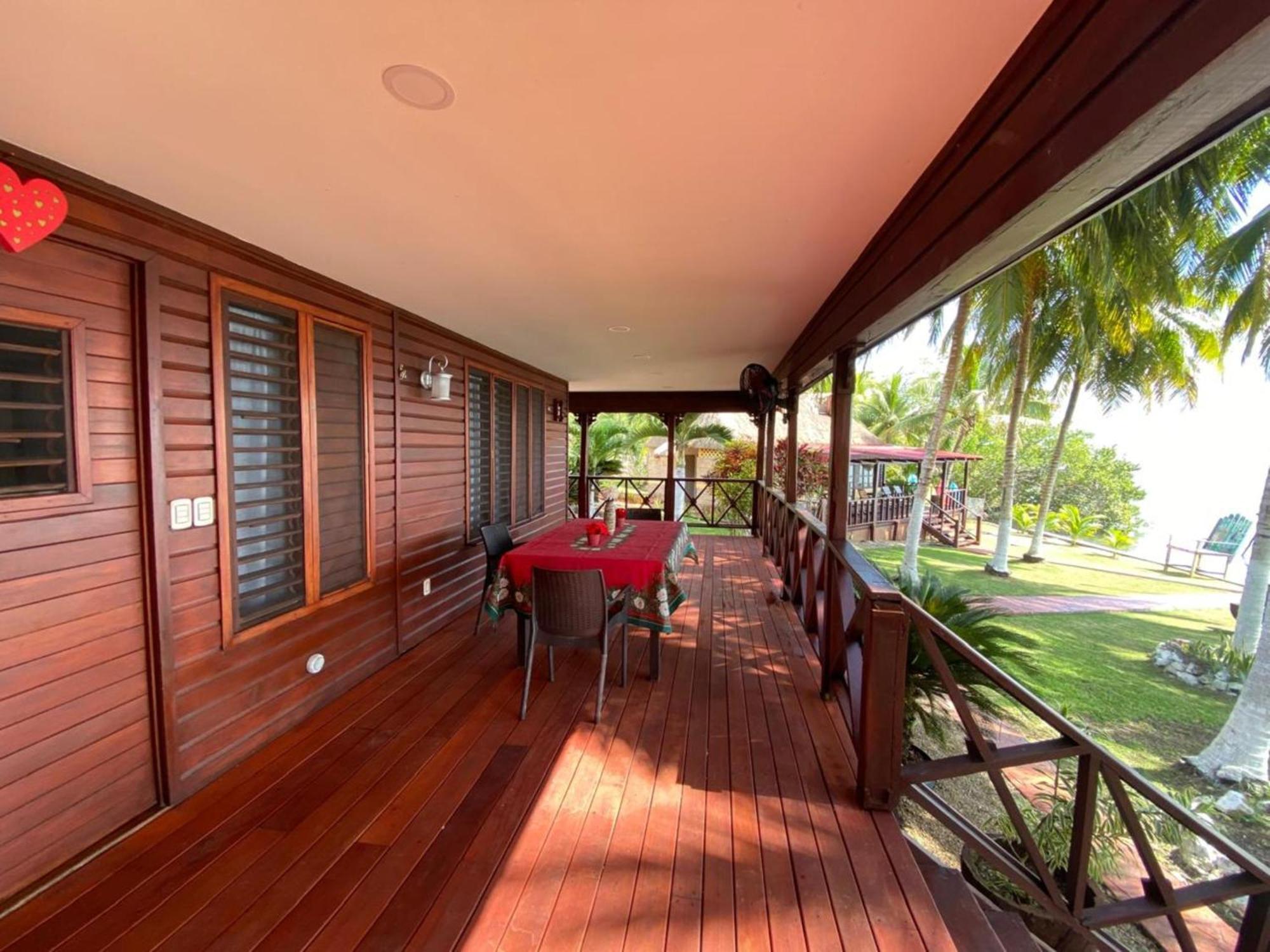 Coras Place Bacalar Lagoon Front Номер фото